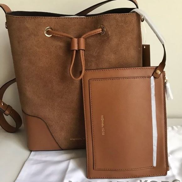 Michael Kors Handbags - SOLD⛔️Authentic MK Suede/Leather bucket w pouch